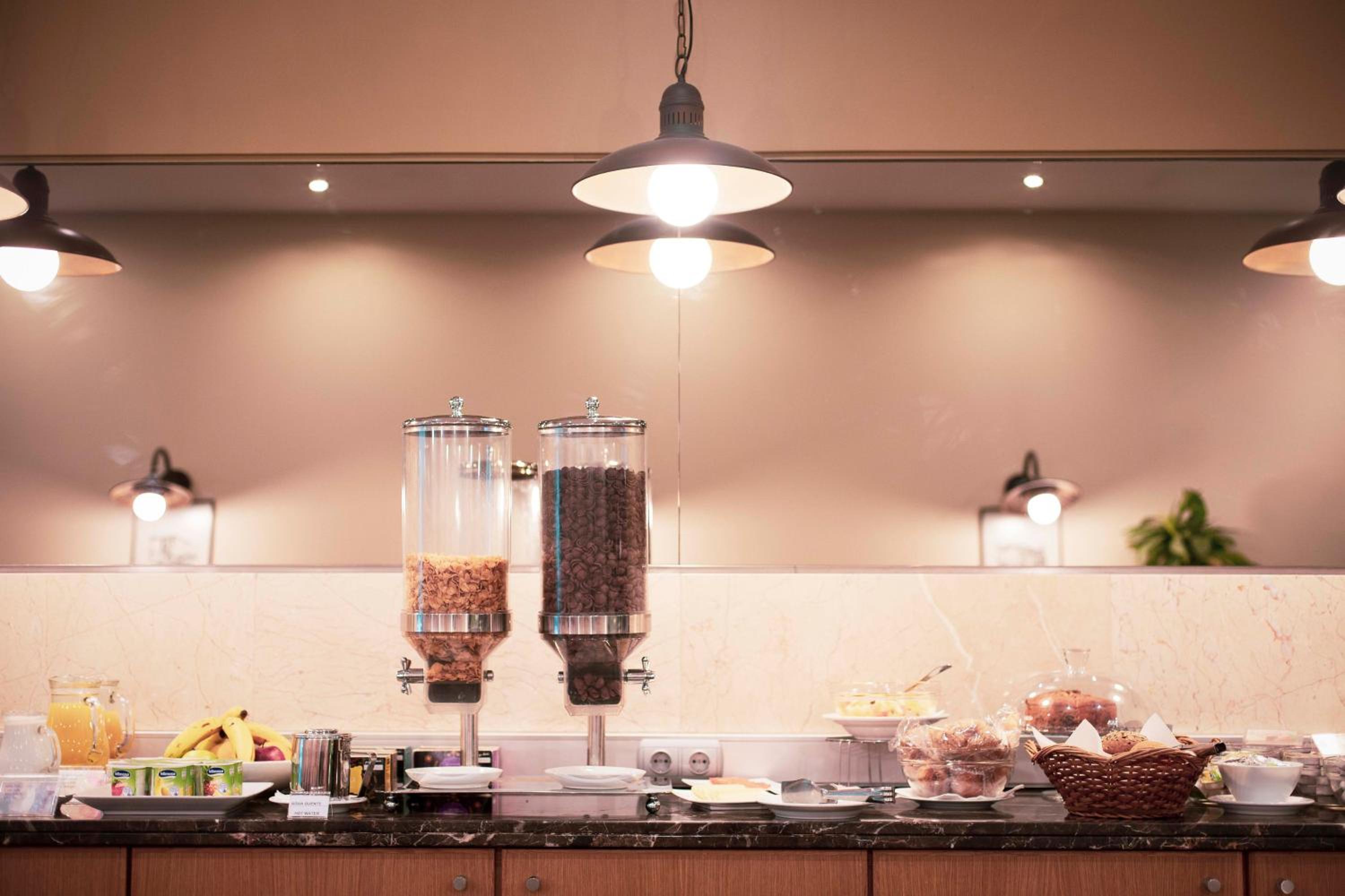 Фото Apartamentos Turisticos Atlantida