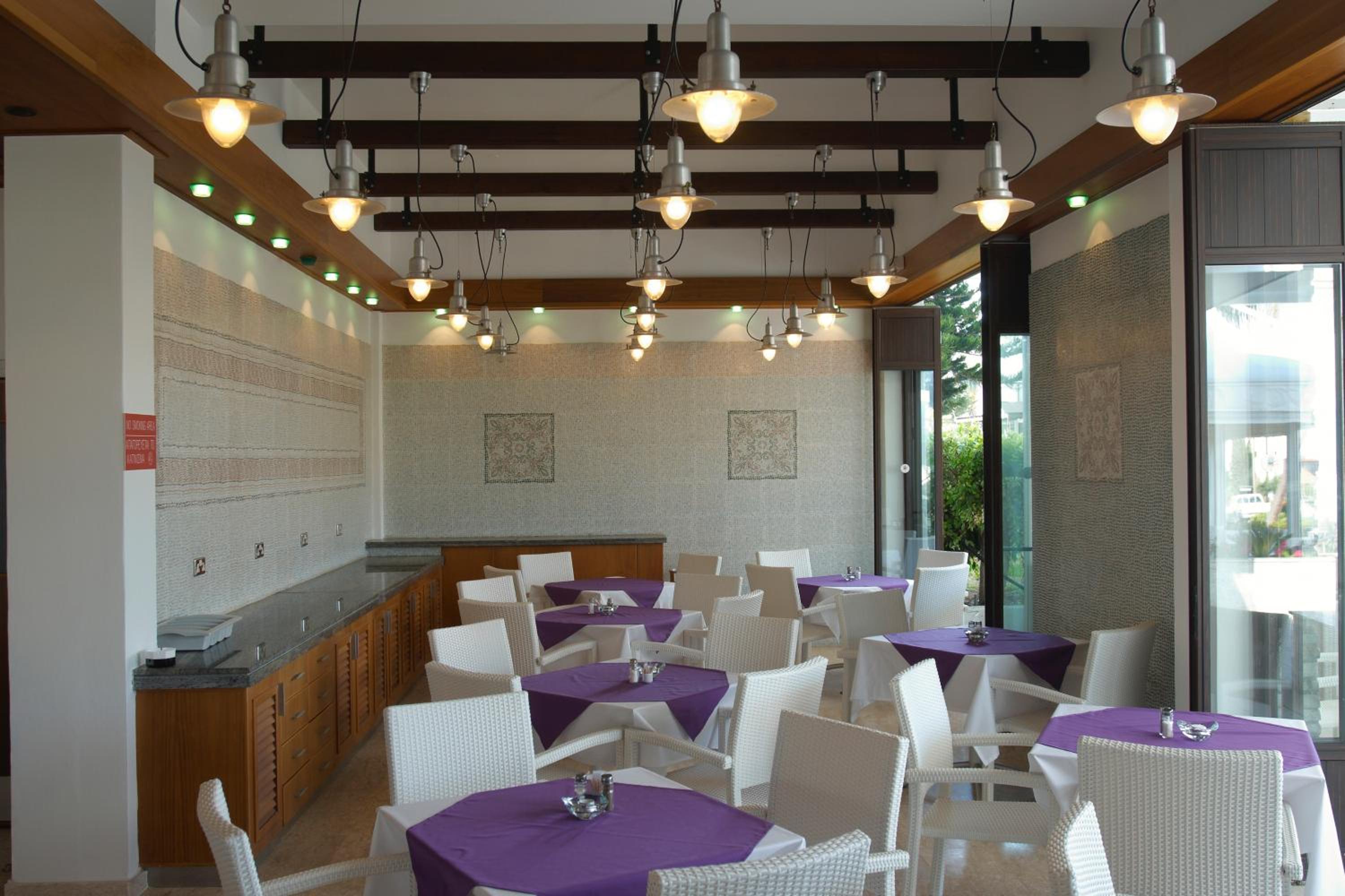 Фото Senator Hotel