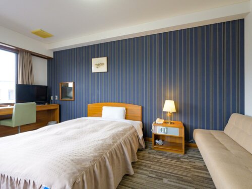 Гостиница Hisai Green Hotel в Цу