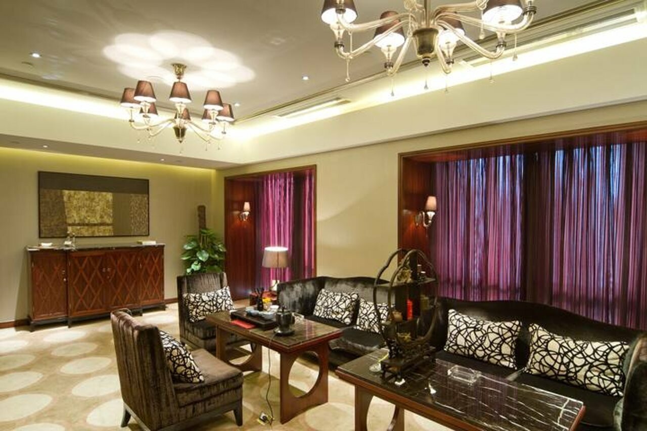 Фото 212268915704