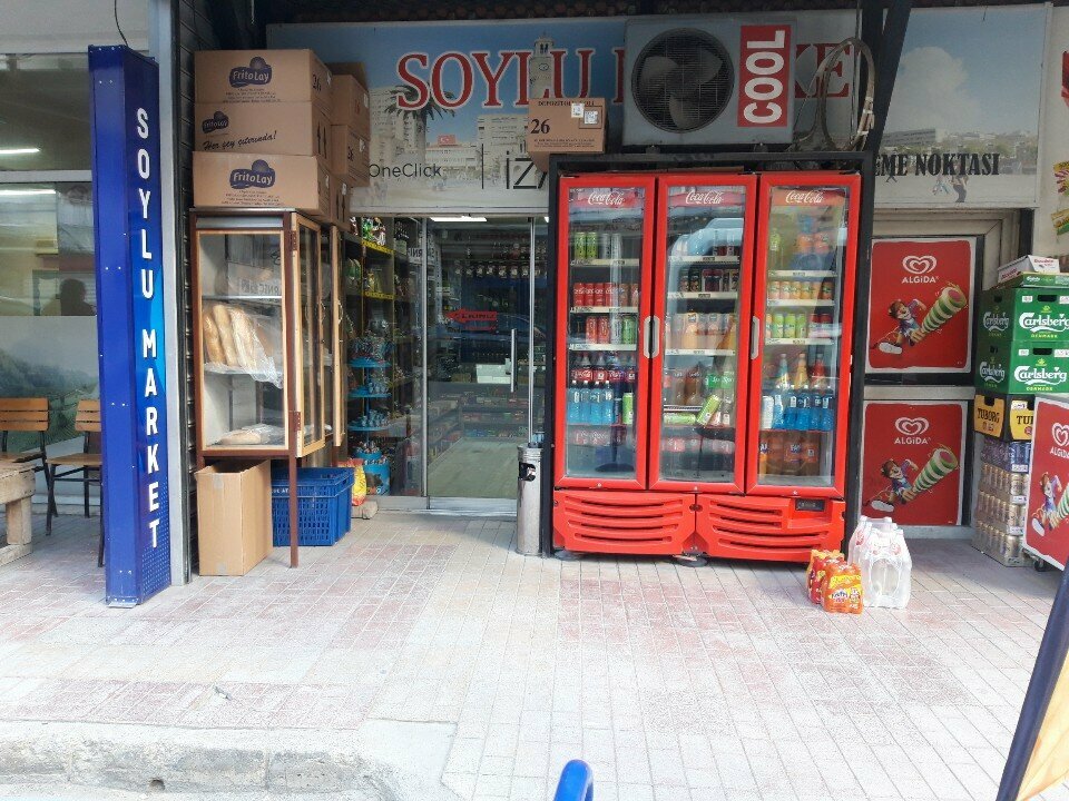 Alcoholic beverages Soylu Market, Izmir, photo