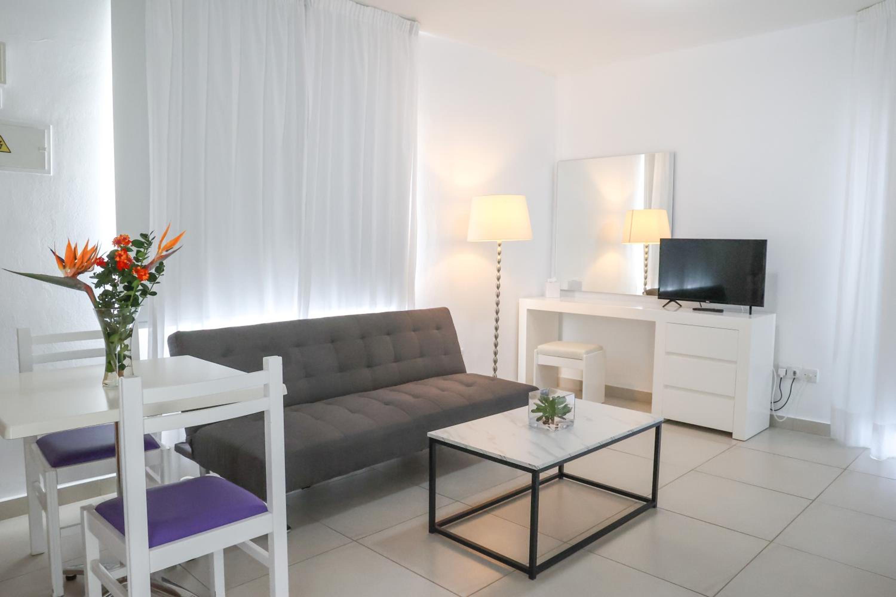 Фото Alva Hotel Apartments