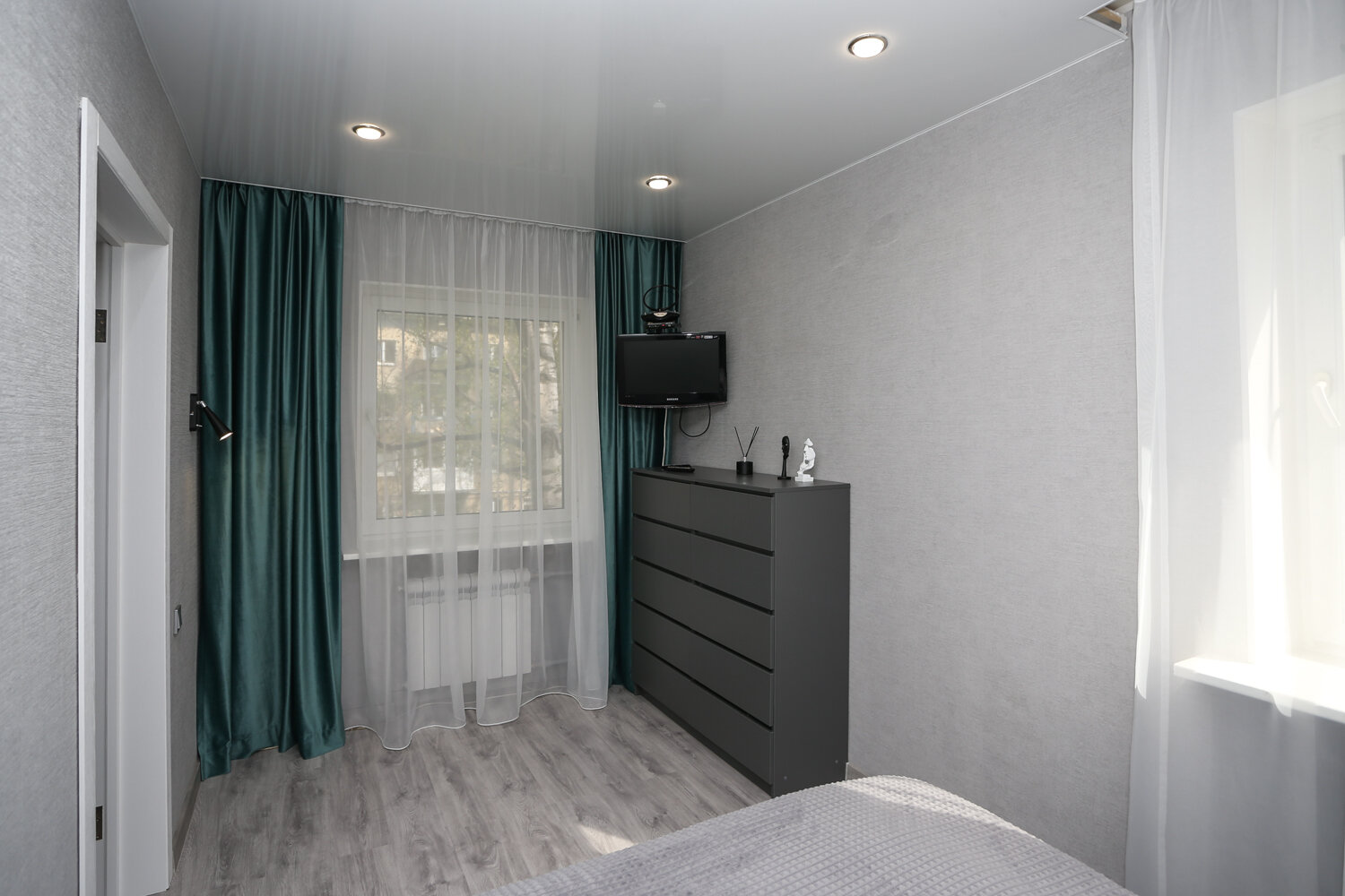 Фото Двухкомнатная квартира в самом центре