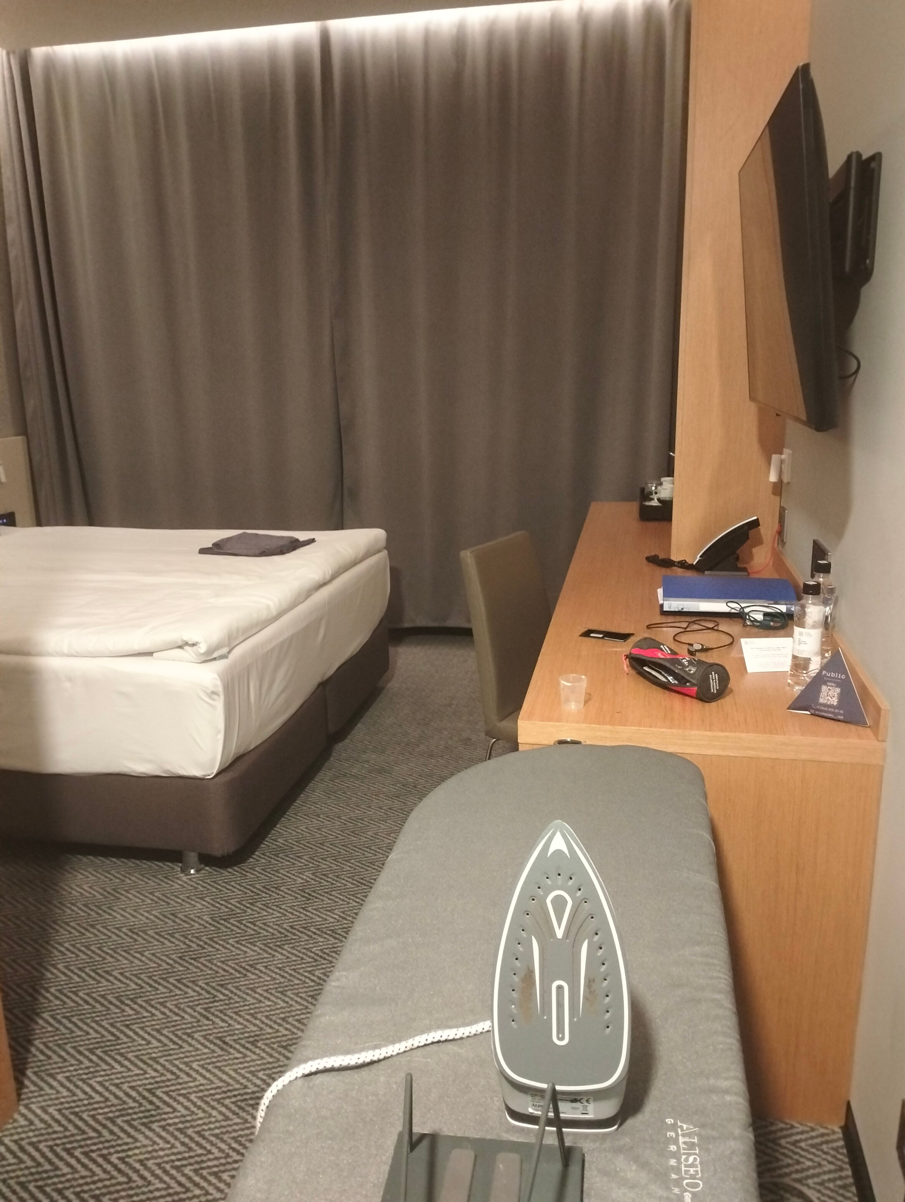 Фото FarFour Inn & Suite