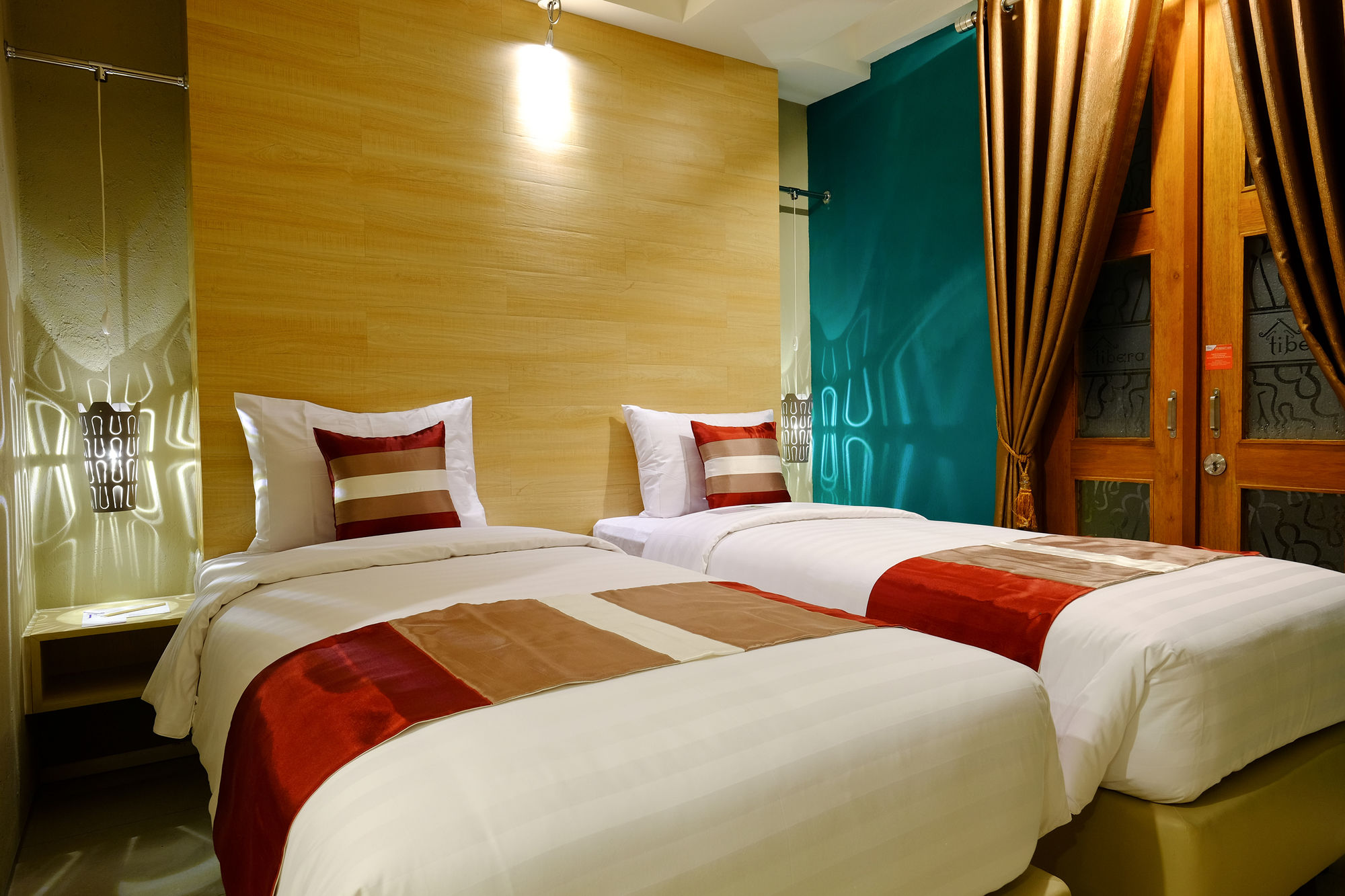 Фото Tibera Hotel Cibeunying