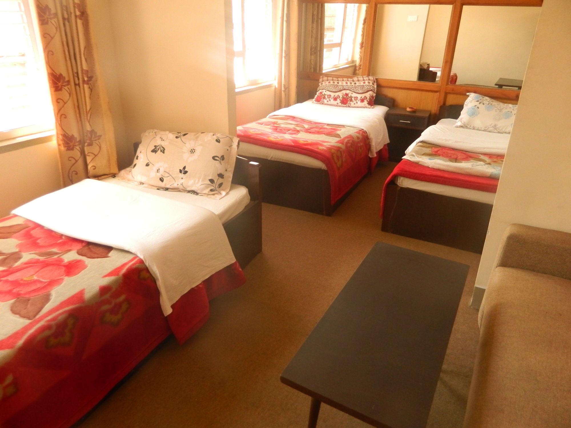 Фото Om Tara Guest House