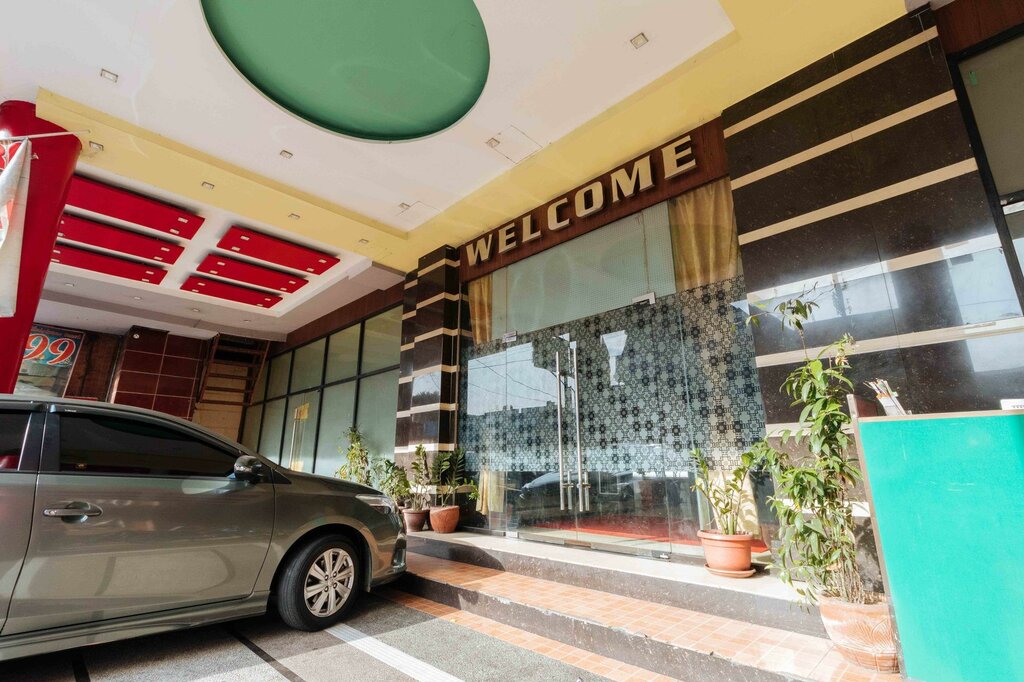 Hotel RedDoorz @ Winter Hotel Araneta, Quezon City, photo