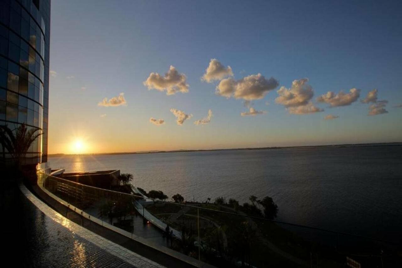 Фото DoubleTree by Hilton Porto Alegre