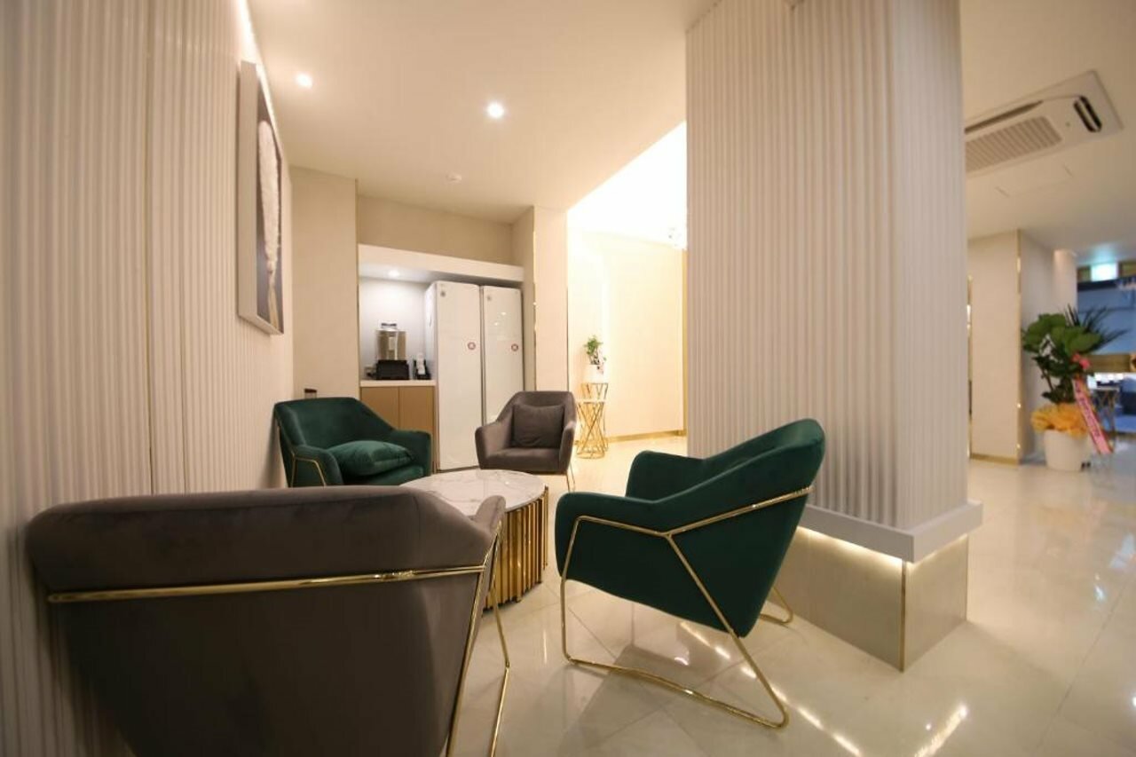 Фото Den Basta Hotel