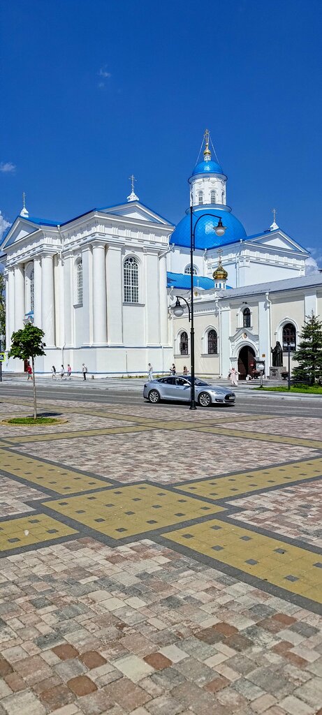 Iglesia ortodoxa Svyato-Uspensky Stavropigialny Muzhskoy Monastyr, , foto