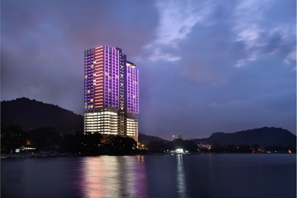 Фото Lexis Suites Penang
