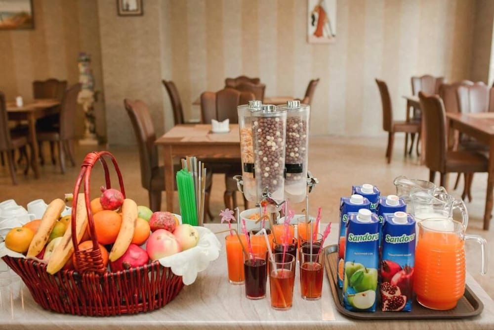 Фото LPlaza Hotel