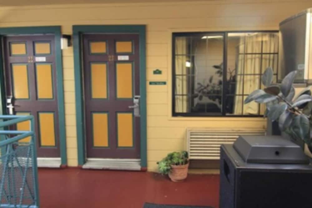 Фото San Francisco Inn