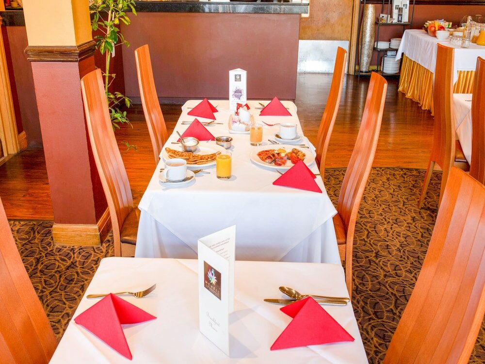 Фото Mehfil Hotel