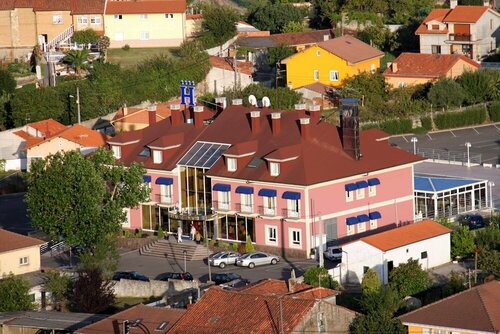 Гостиница Villa de Gijon в Хихоне