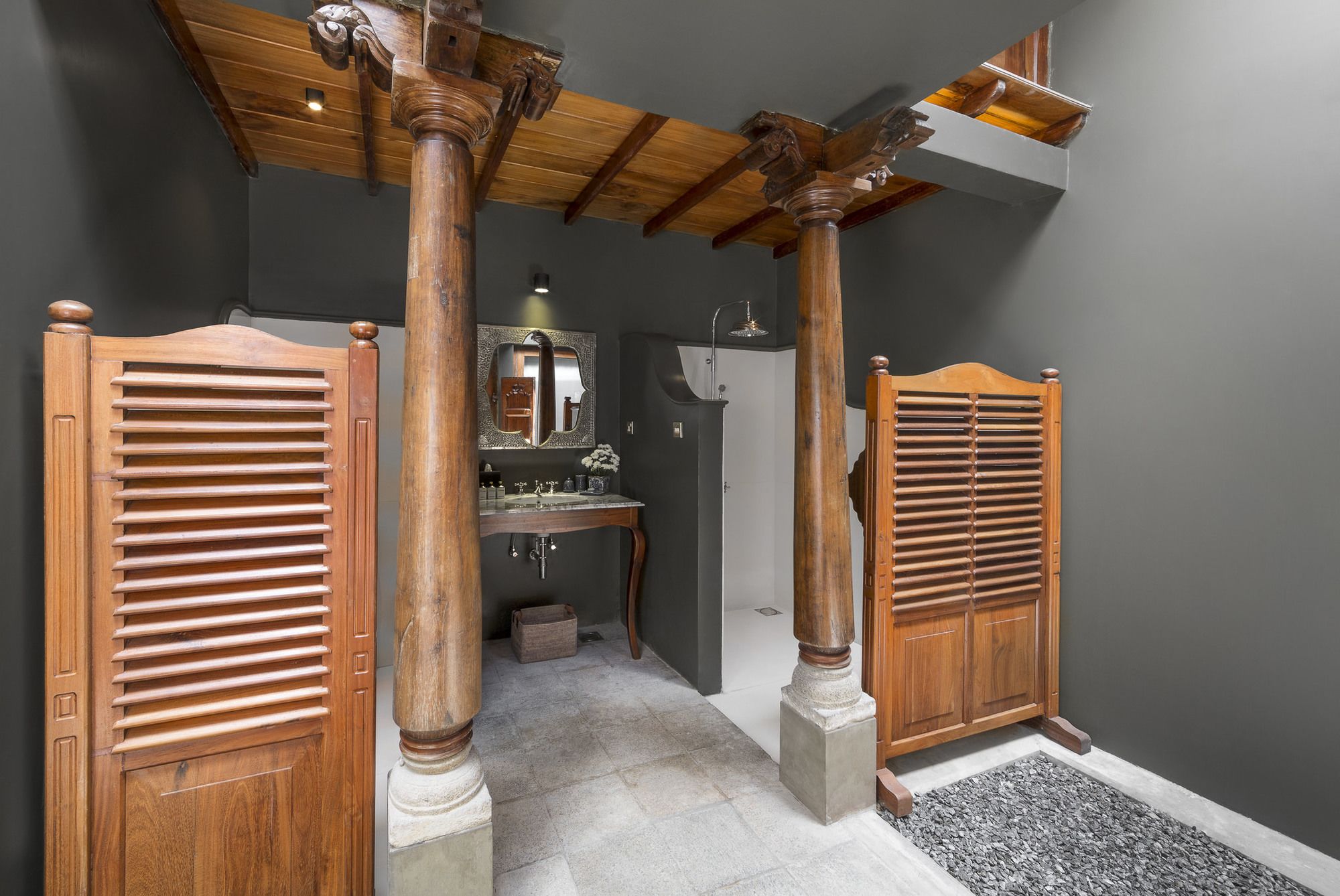 Фото Maniumpathy