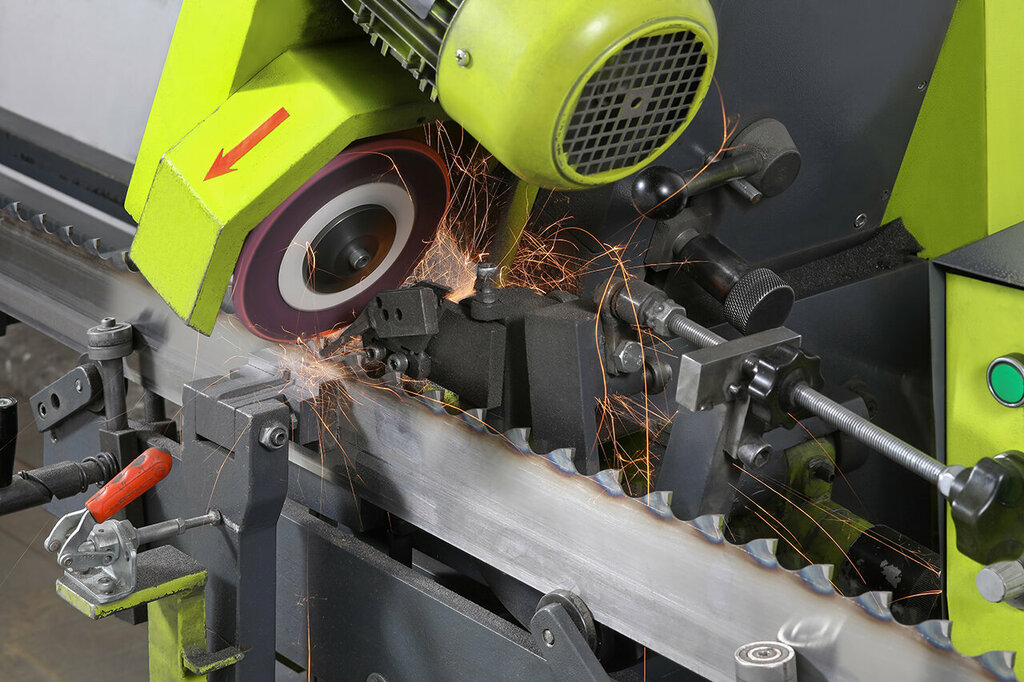 Industrial enterprise Adacam Machinery, Arifiye, photo