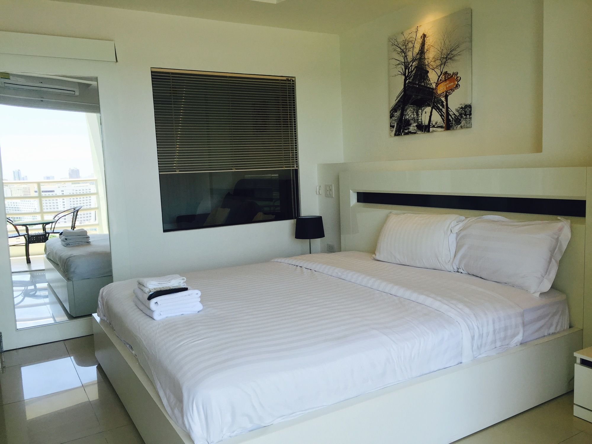 Фото View Talay 6 Condominium by Honey