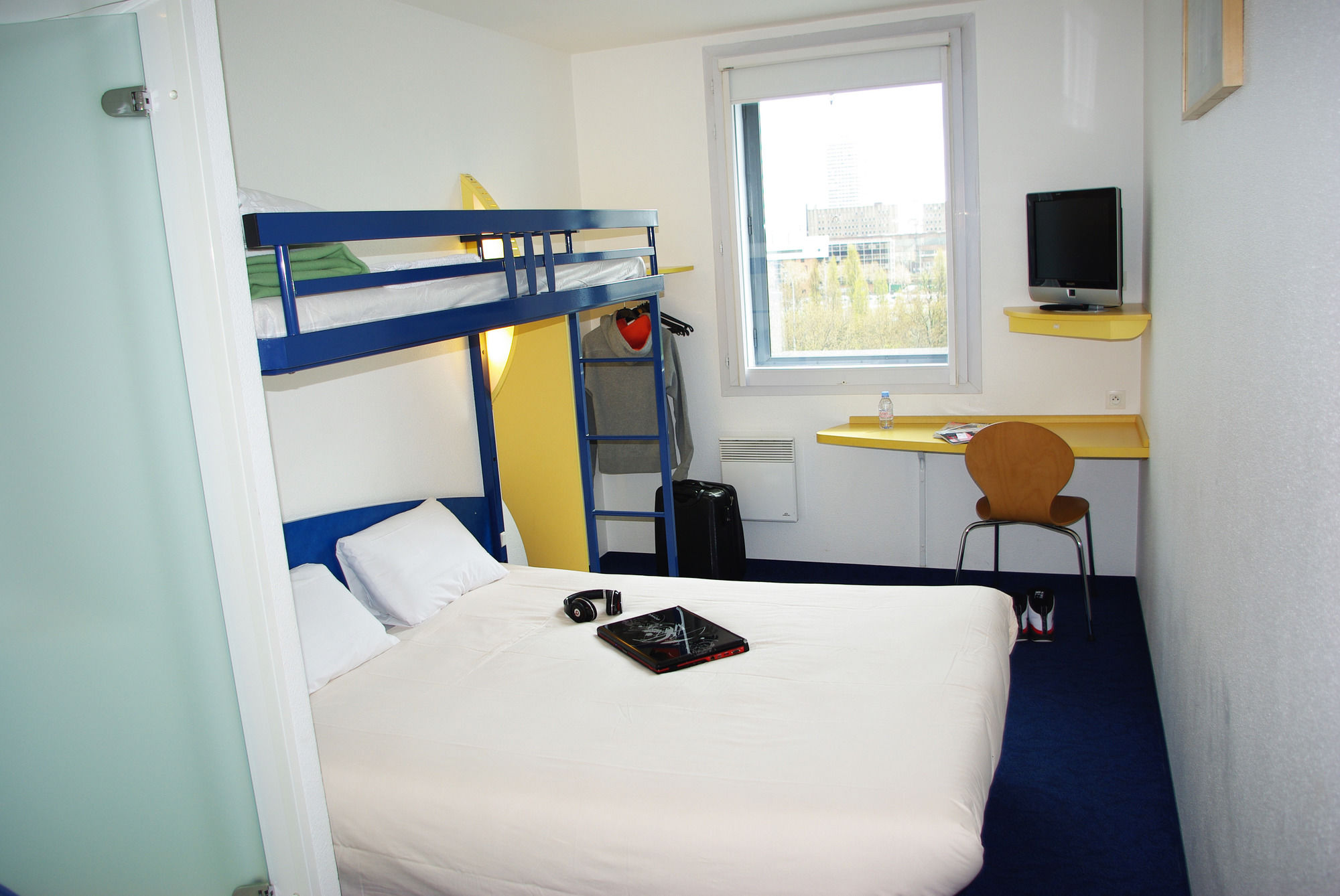 Фото Greet Hotel Paris porte de la Chapelle Aréna