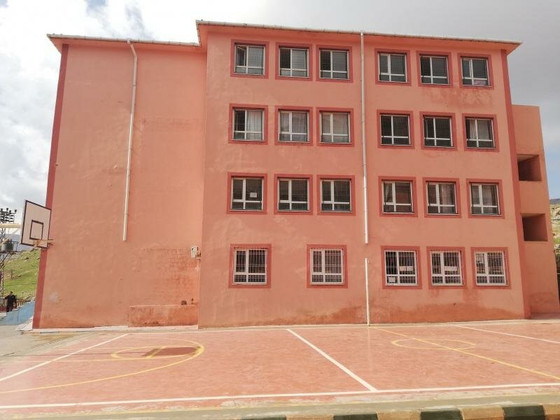 Primary school Derik Atatürk Middle School, Derik, photo