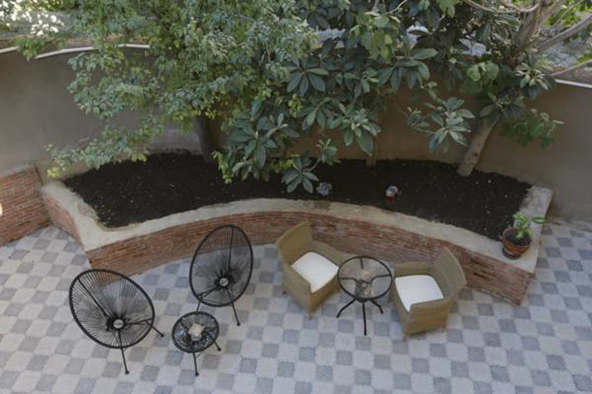 Фото Отель Golden Nugget Tbilisi