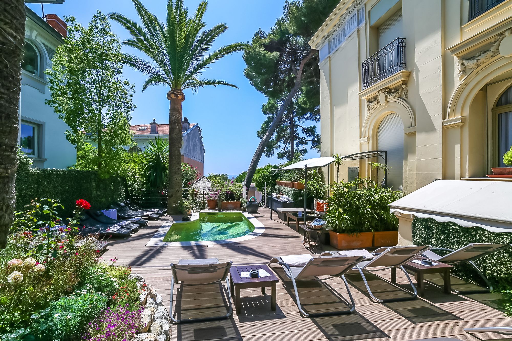 Фото Hôtel Petit Palais