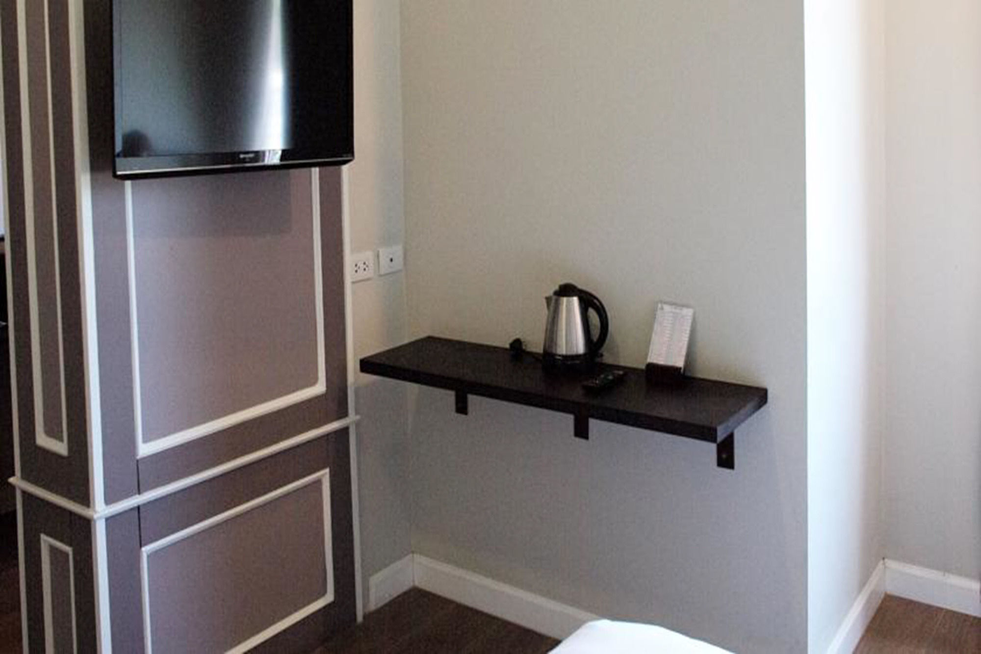 Фото J. Park Hotel