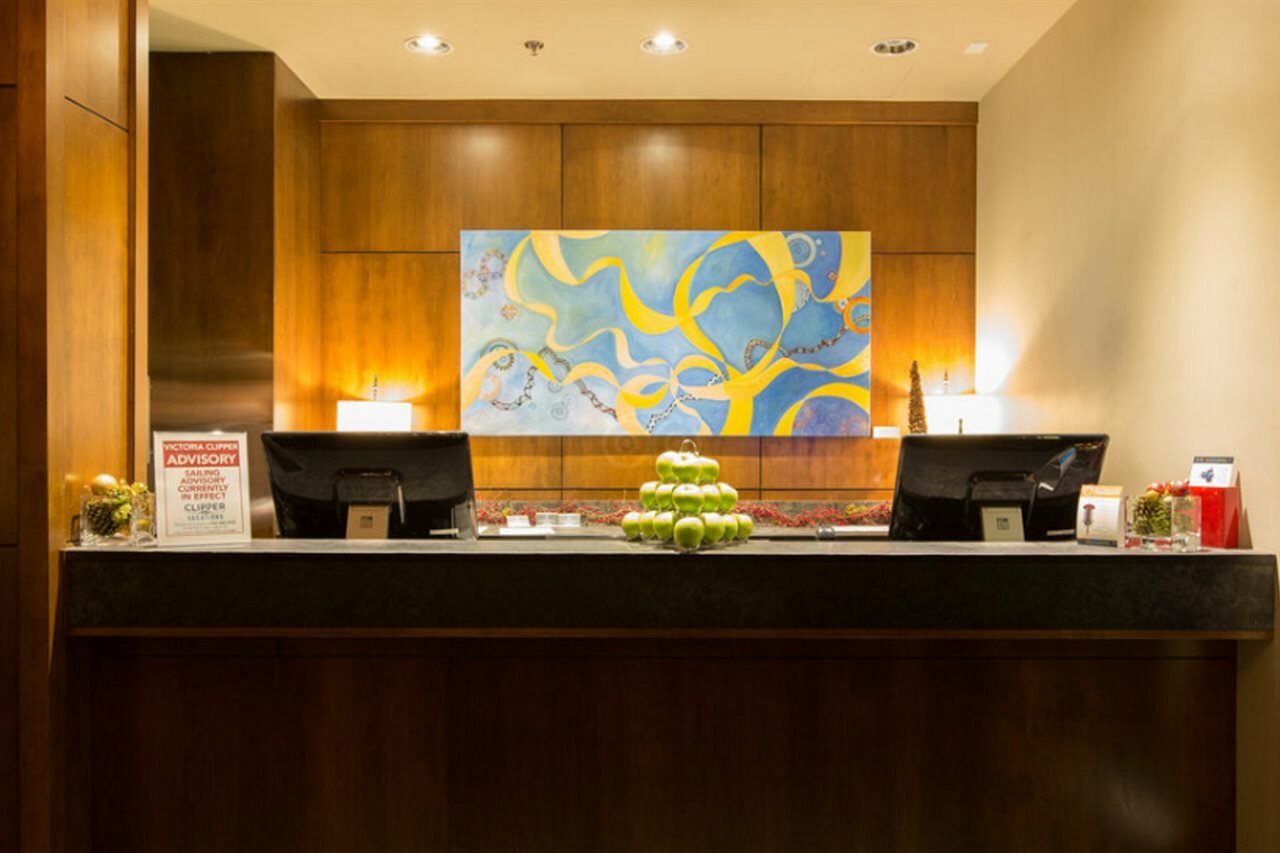 Фото The Oswego Hotel