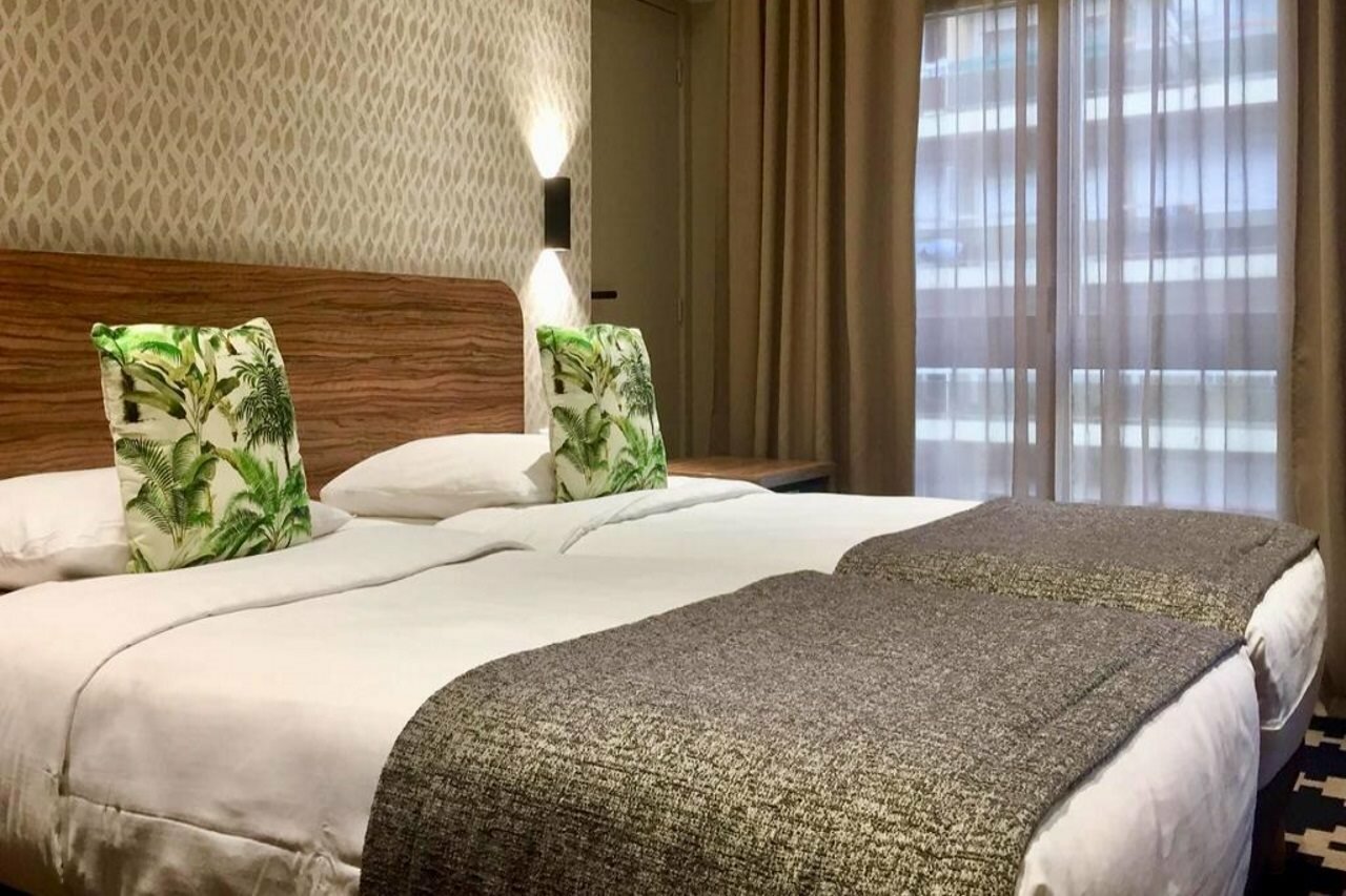 Фото Hôtel Locarno Nice