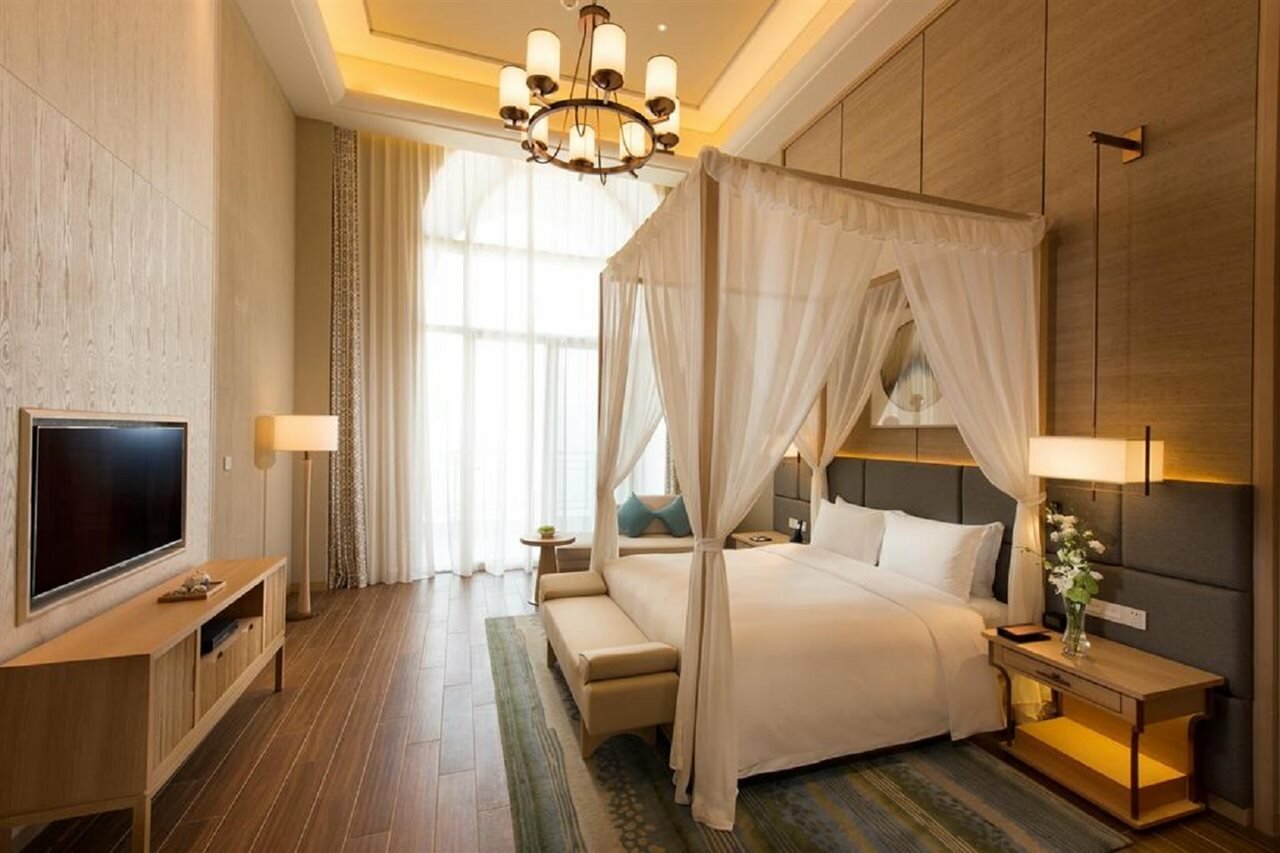 Фото Hilton Yuxi Fuxian Lake