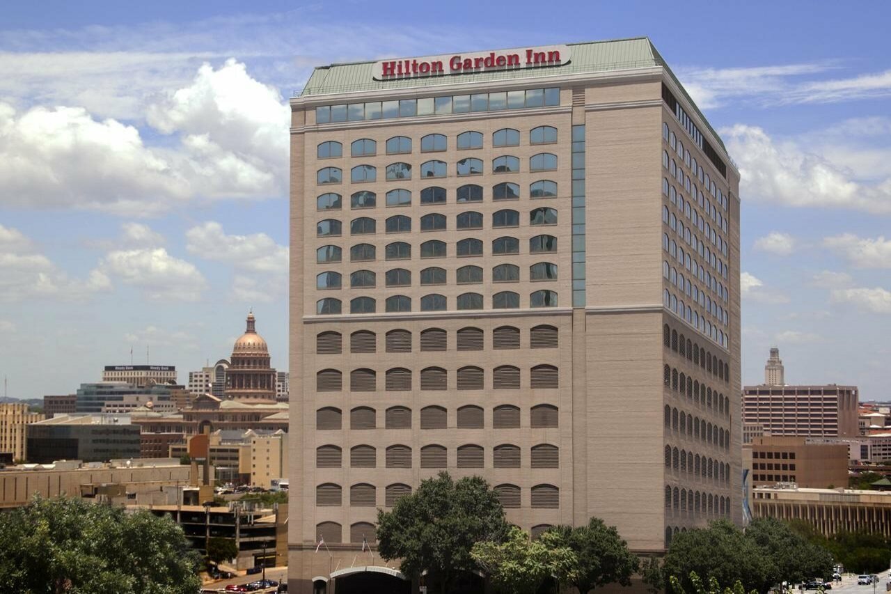 Фото Hilton Garden Inn Austin Downtown
