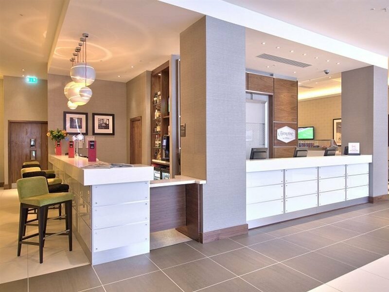 Фото Hampton by Hilton London Croydon
