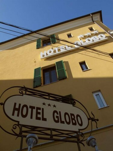 Гостиница Hotel Globo Suite в Сан-Ремо