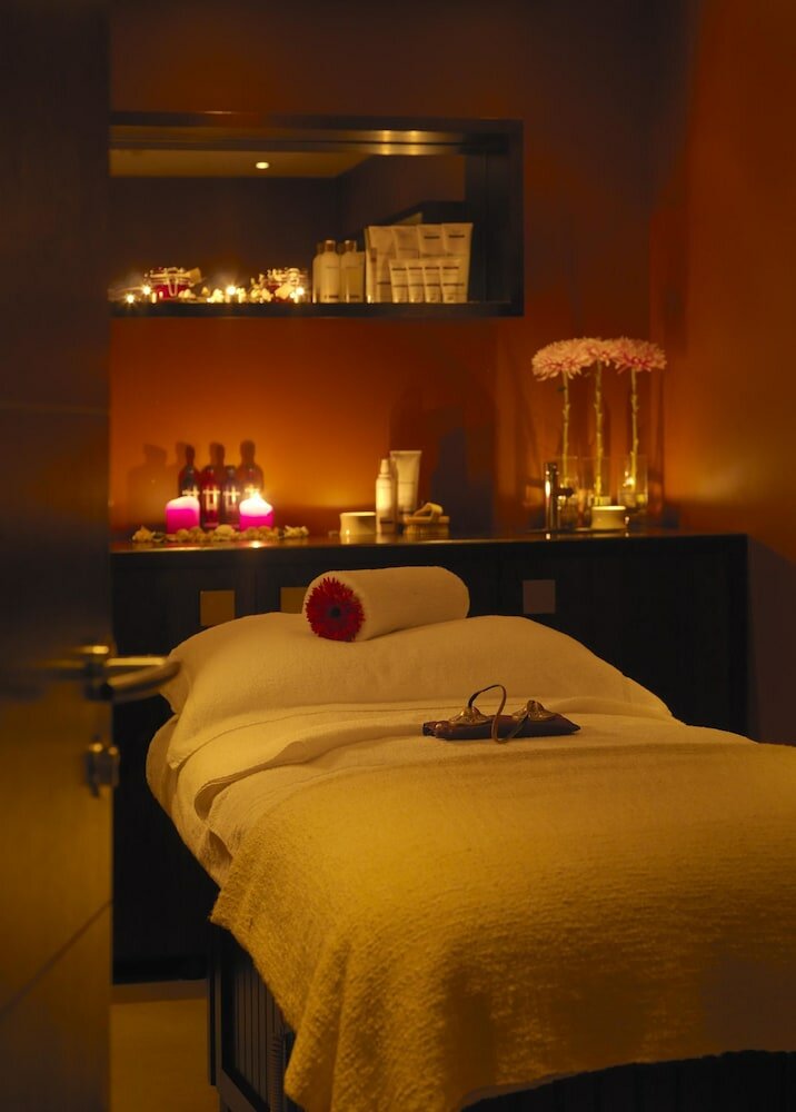 Фото Kilkenny Ormonde Hotel