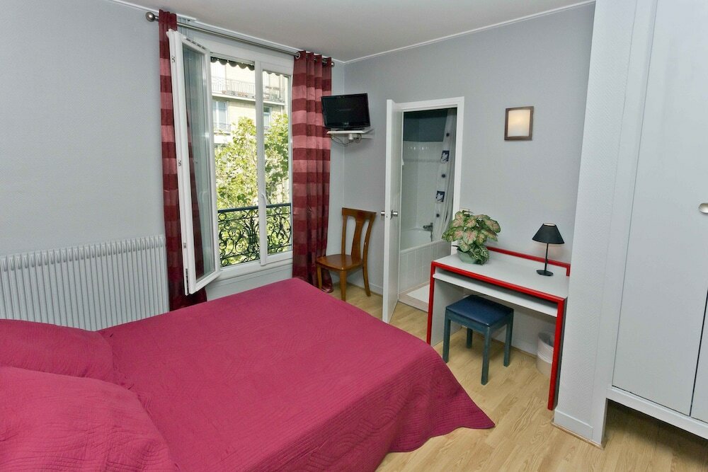 Фото Hipotel Paris Belgrand