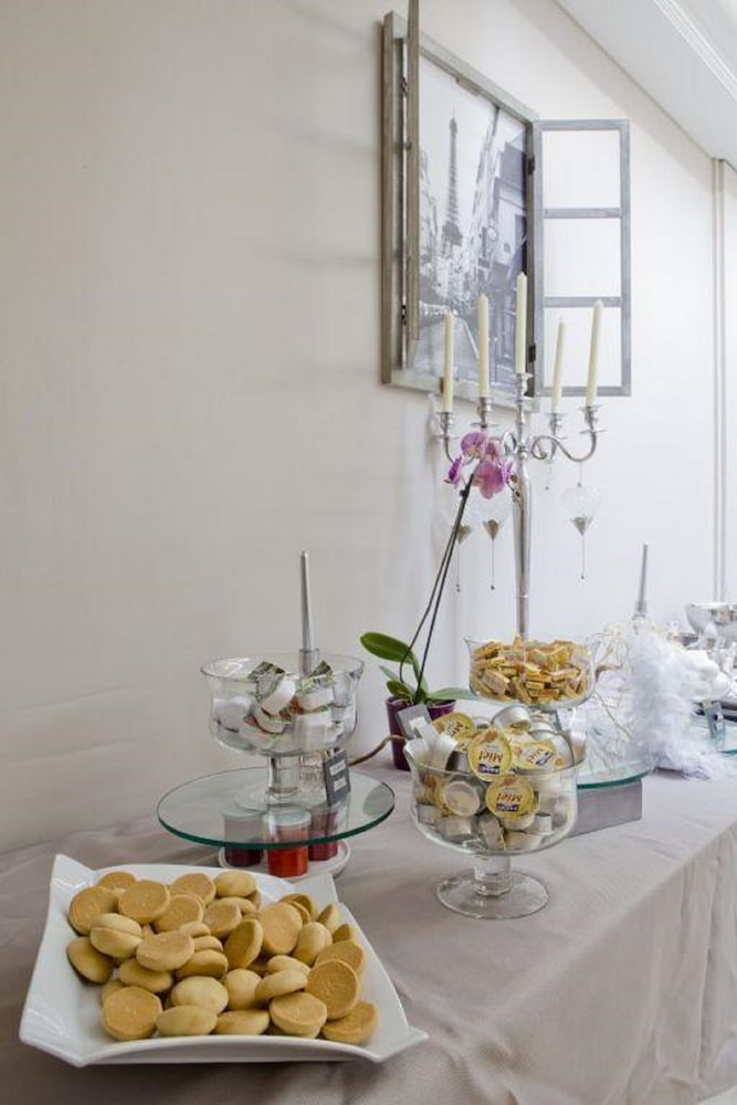 Фото Hôtel Lebron