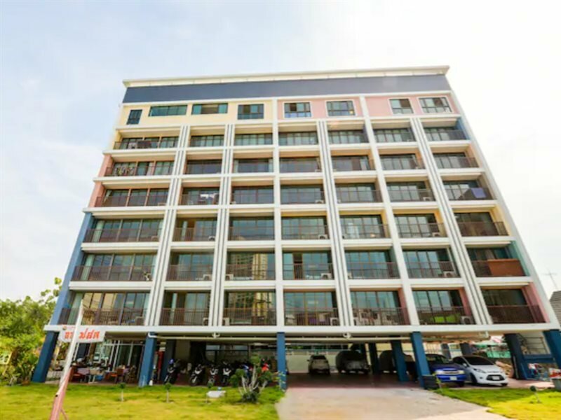 Фото Super Oyo 458 Nakorn Siam Boutique