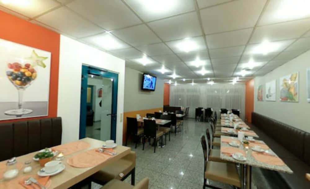 Фото Hotel Christina
