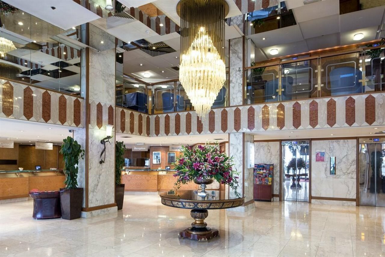 Фото Danubius Hotel Regents Park
