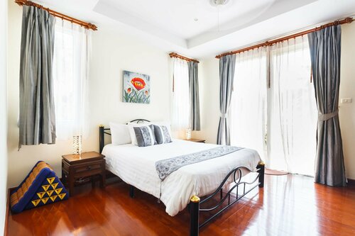 Гостиница Baan Kaja Villa by Lofty