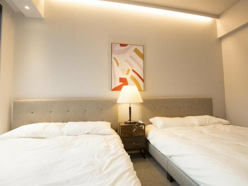 Фото Uh Suite The Jongno