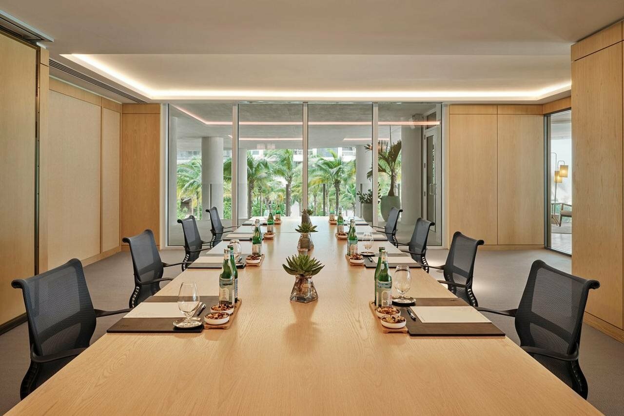 Фото Four Seasons Hotel and Residences Fort Lauderdale