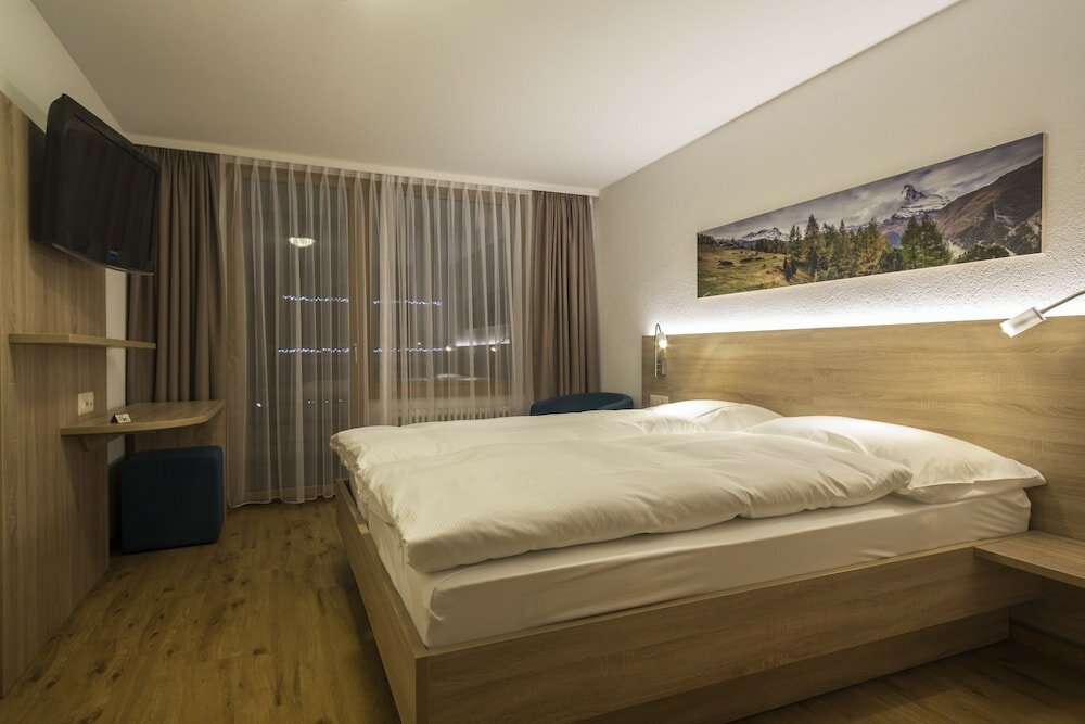 Фото Matterhorn Inn