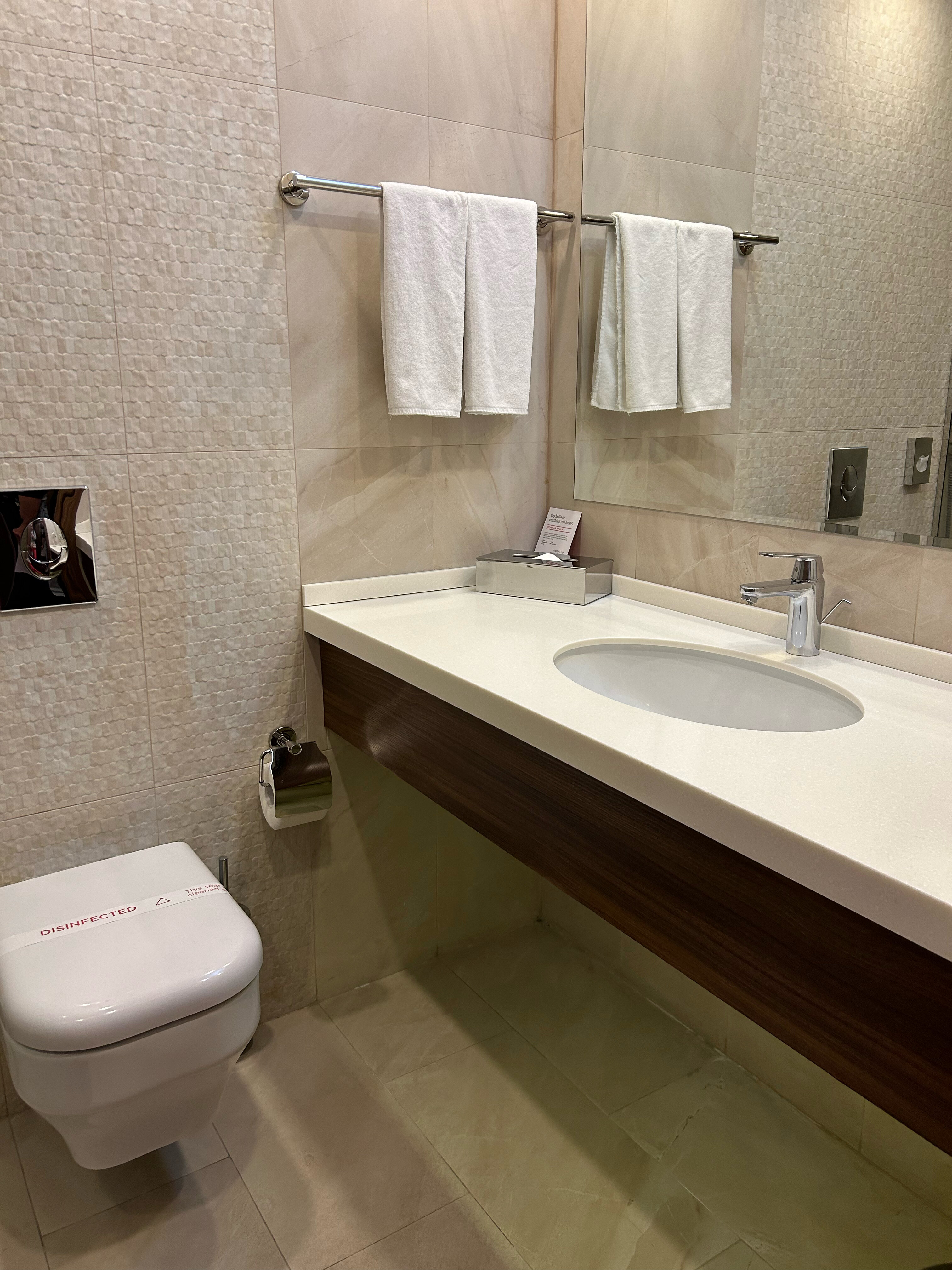 Фото Ramada Hotel & Suites by Wyndham Yerevan