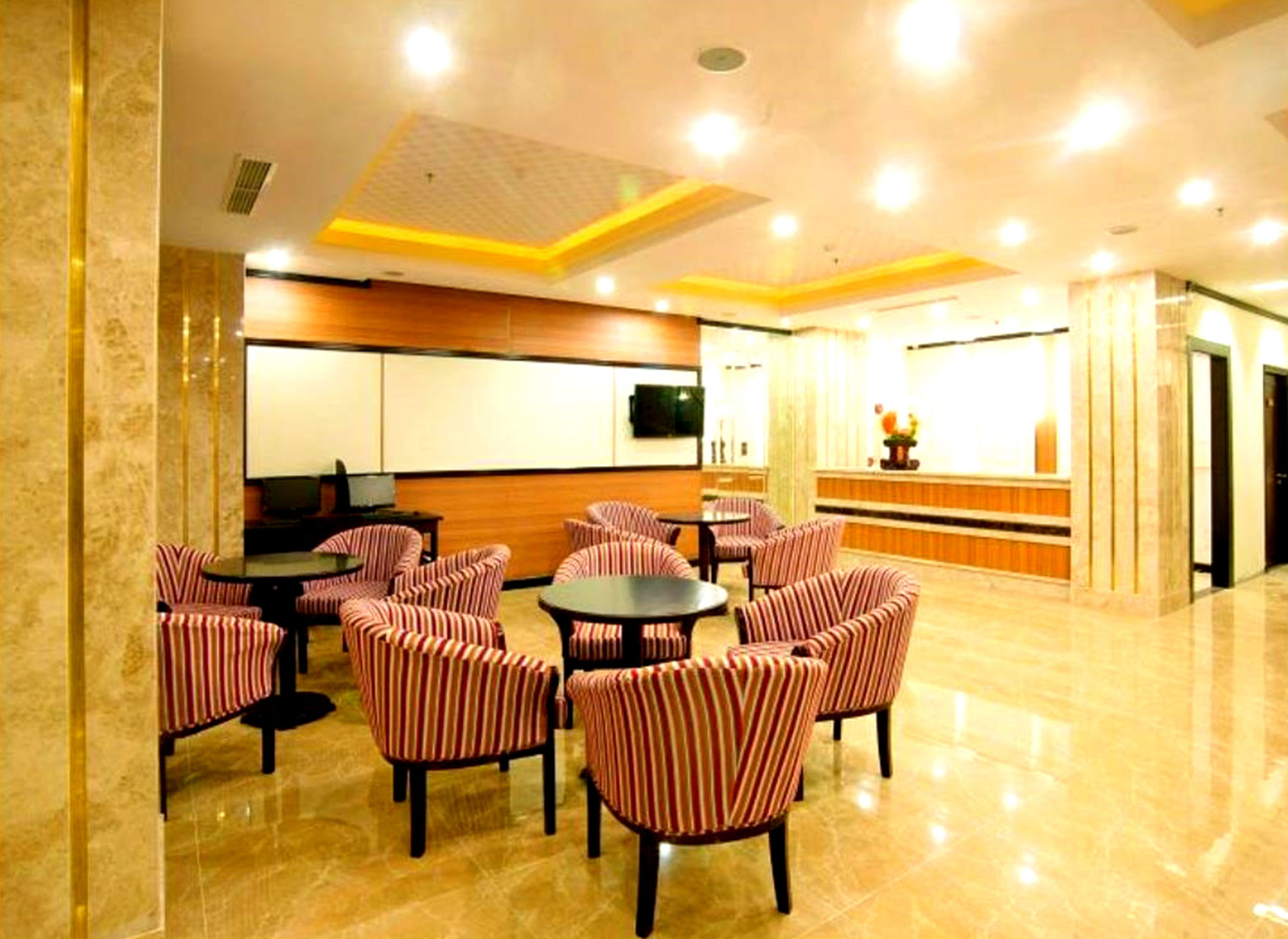 Фото Kay Hotel