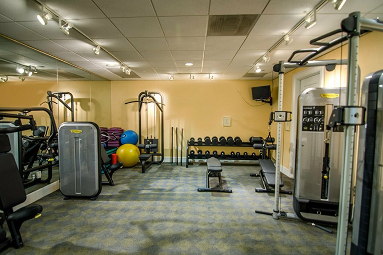 Фото Naples Beach Hotel and Golf Club