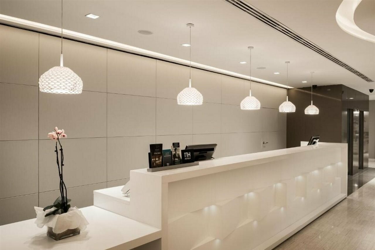 Фото Nh Madrid Zurbano