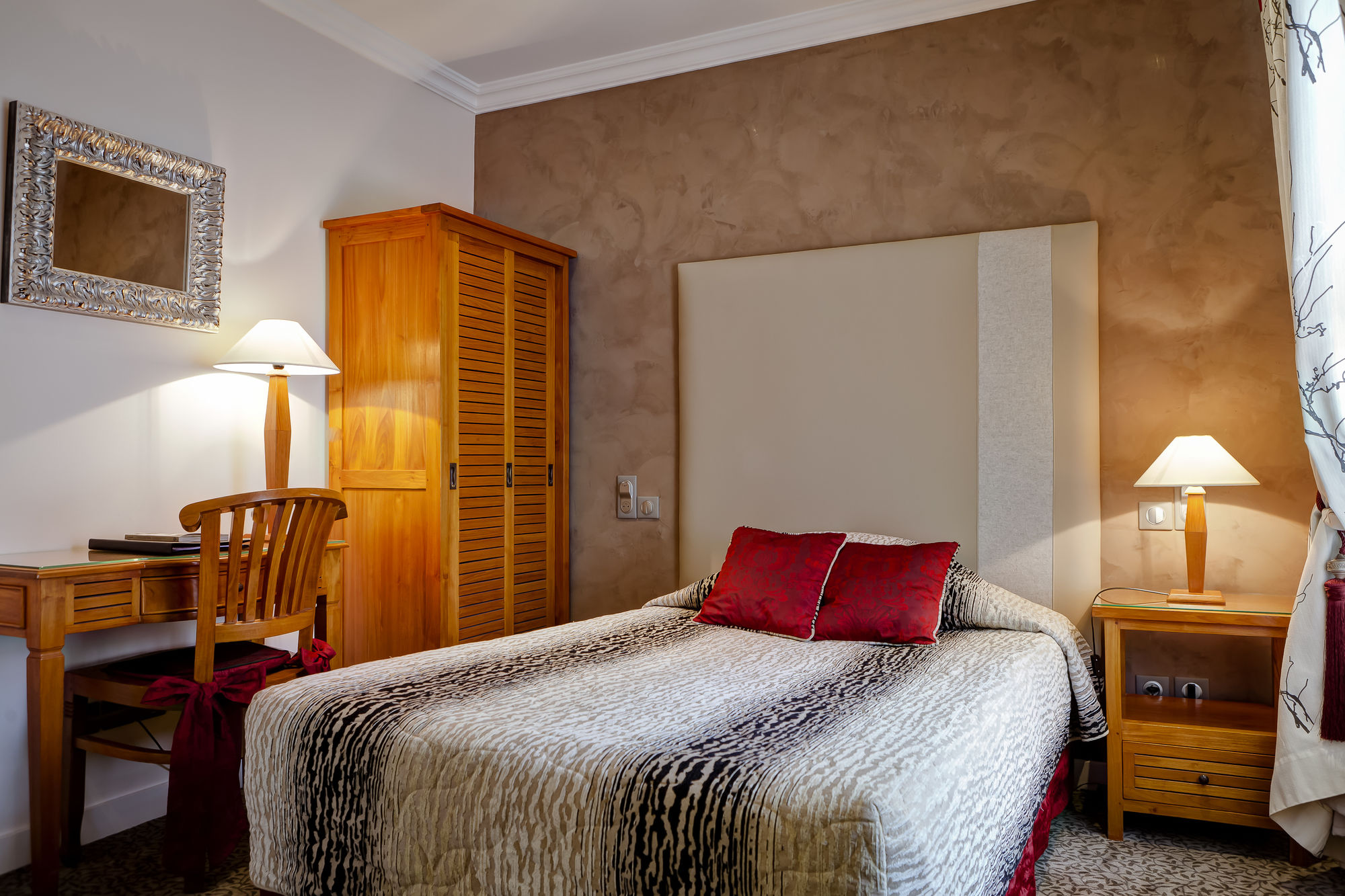 Фото Grand Hotel Des Terreaux 