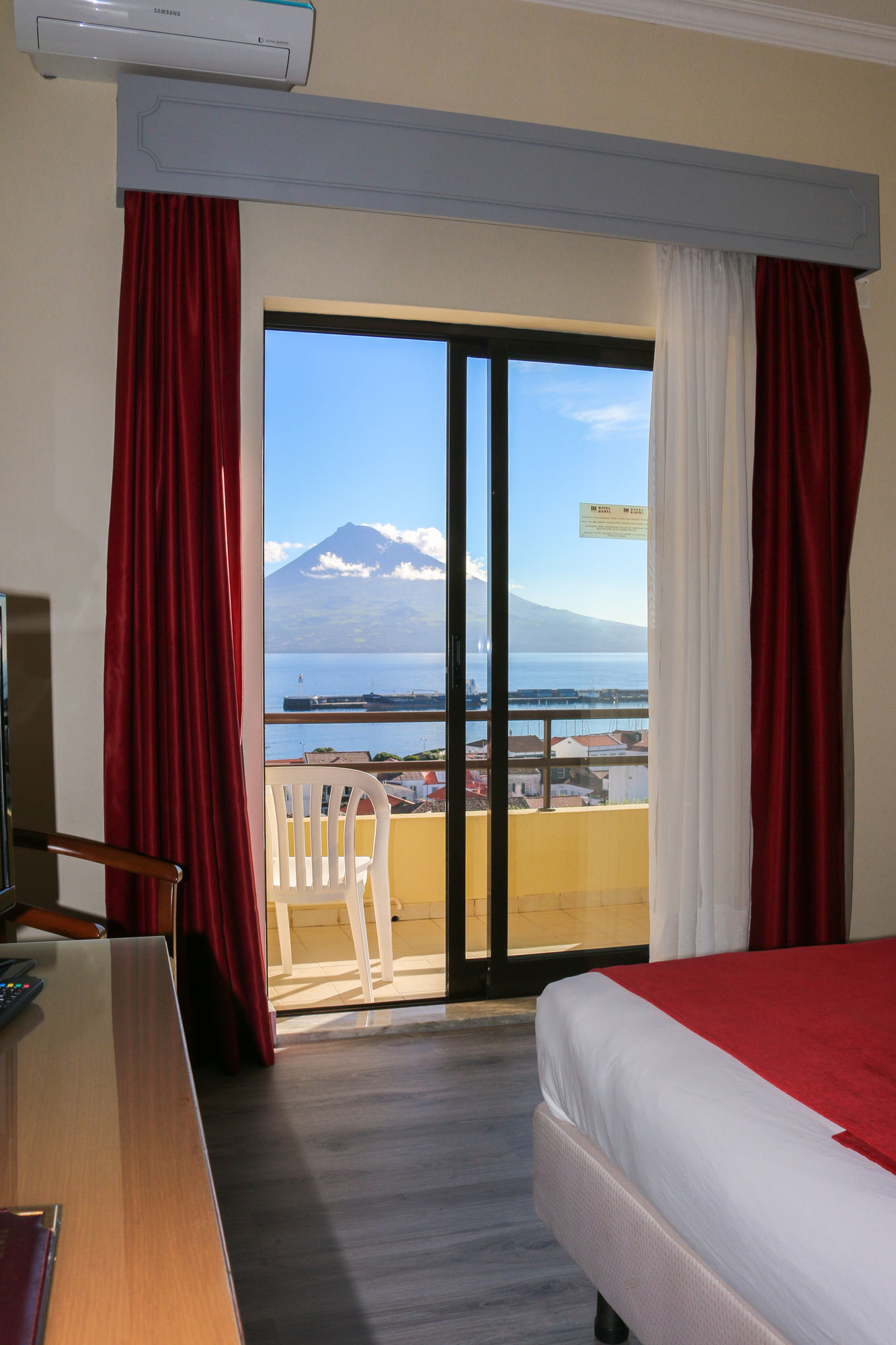 Фото Hotel Horta