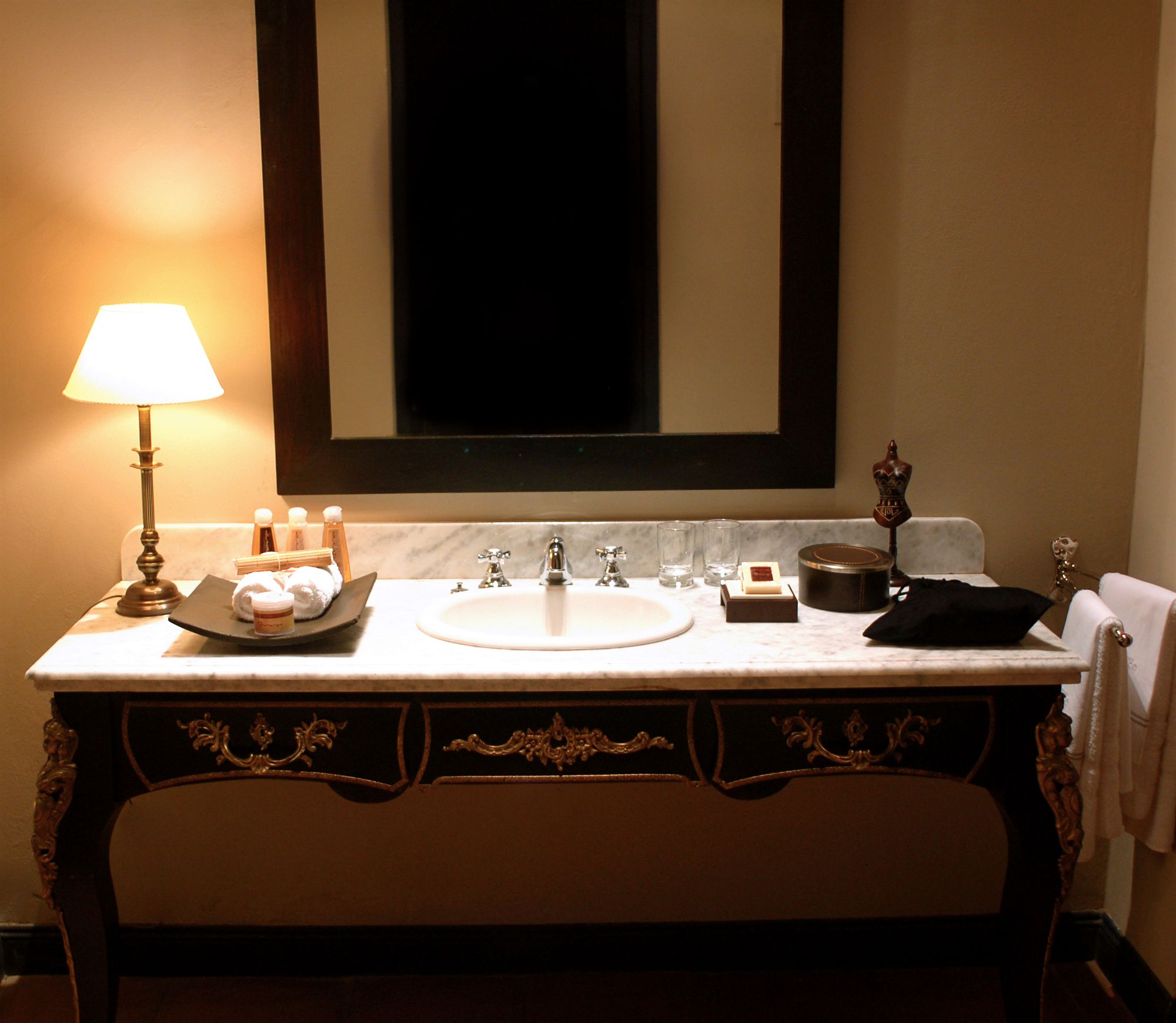 Фото Legado Mitico Salta Boutique Hotel